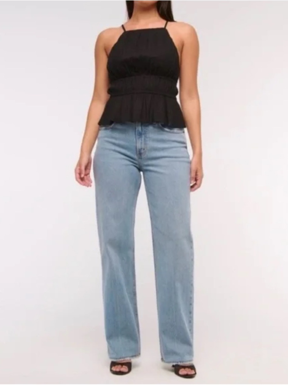 Abercrombie & Fitch The 90’s Relaxed Jean High Rise Curve Love Light Medium Wash